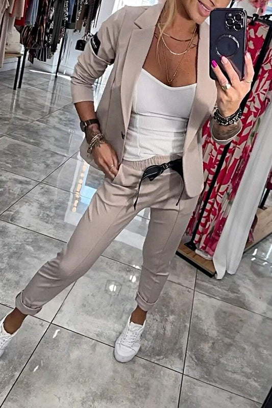 jpg e063ea97 5520 4400 9dcd 0e6c27a62ed7